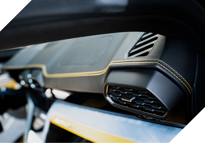 Lamborghini Urus Black